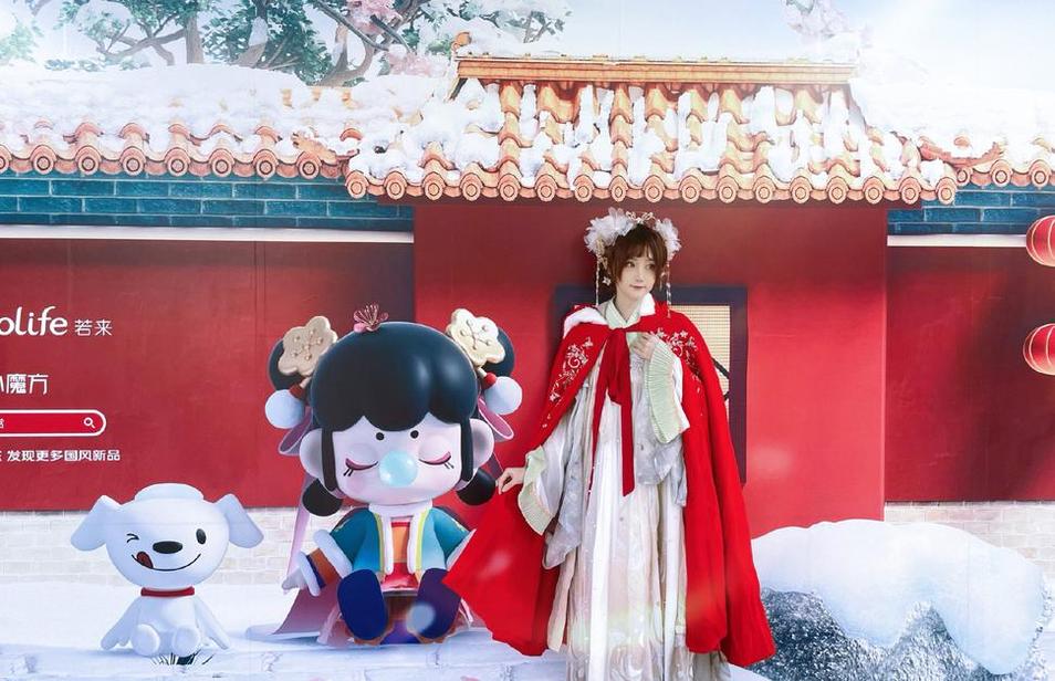 看yui金鱼幽灵姬：经典的作品美图欣赏