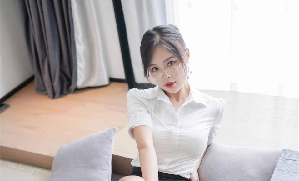 极致摄影享受！带你领略你烨烨图包原图的美丽