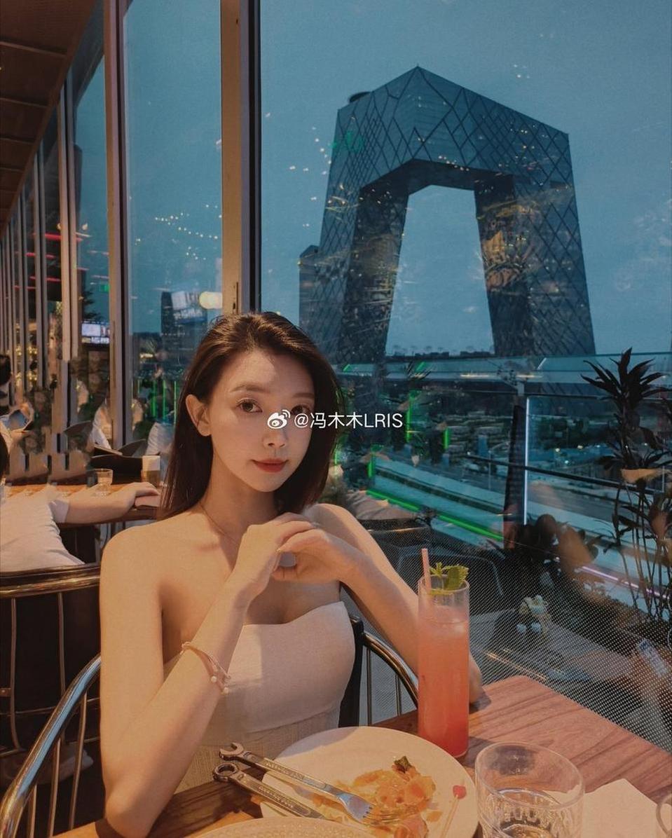 冯木木个人简历：图包中的摄影奇才
