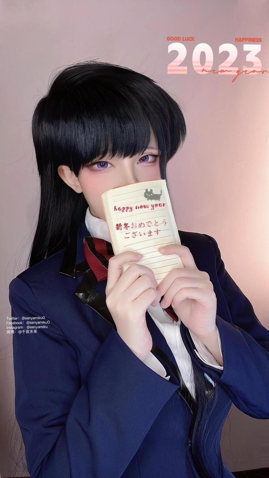 一组千夜未来泳装照美冥集，带你进入未来的海洋世界