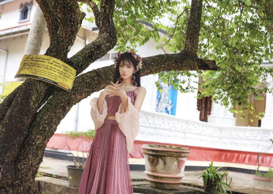 南桃momoko和模特儿摄影师合作，呈现最好的自己