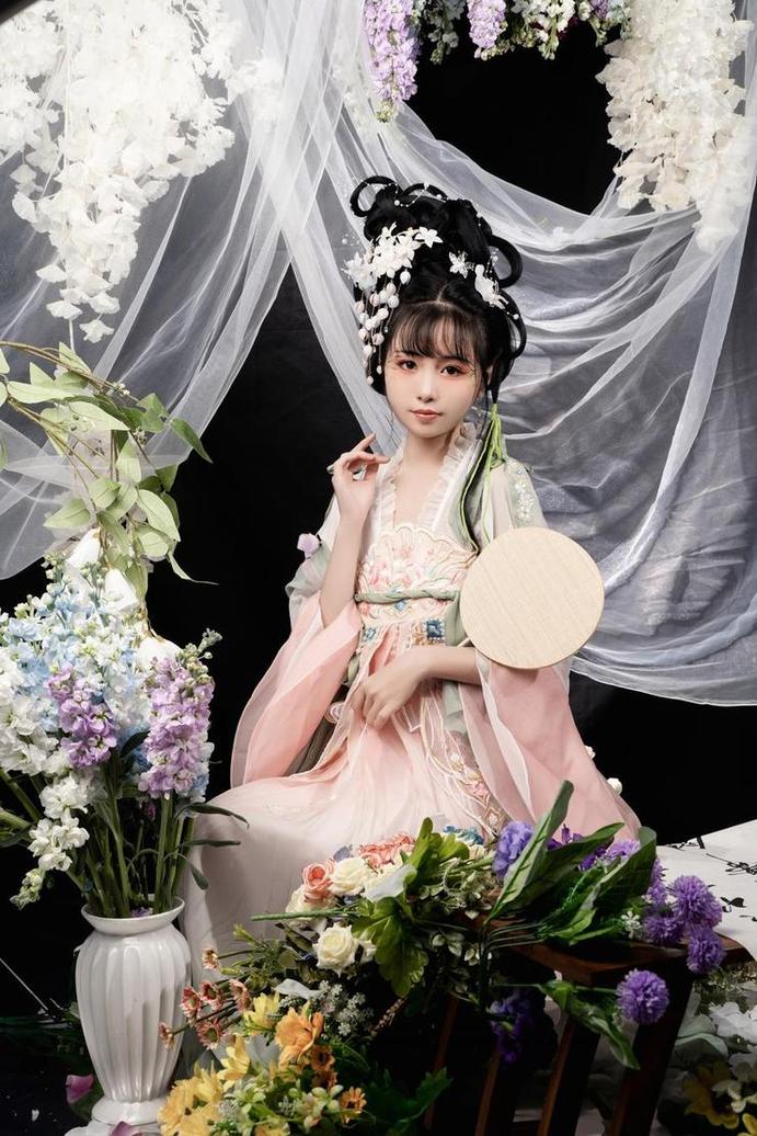 合集分享：一起来看喵小吉和金鱼的cosplay历程