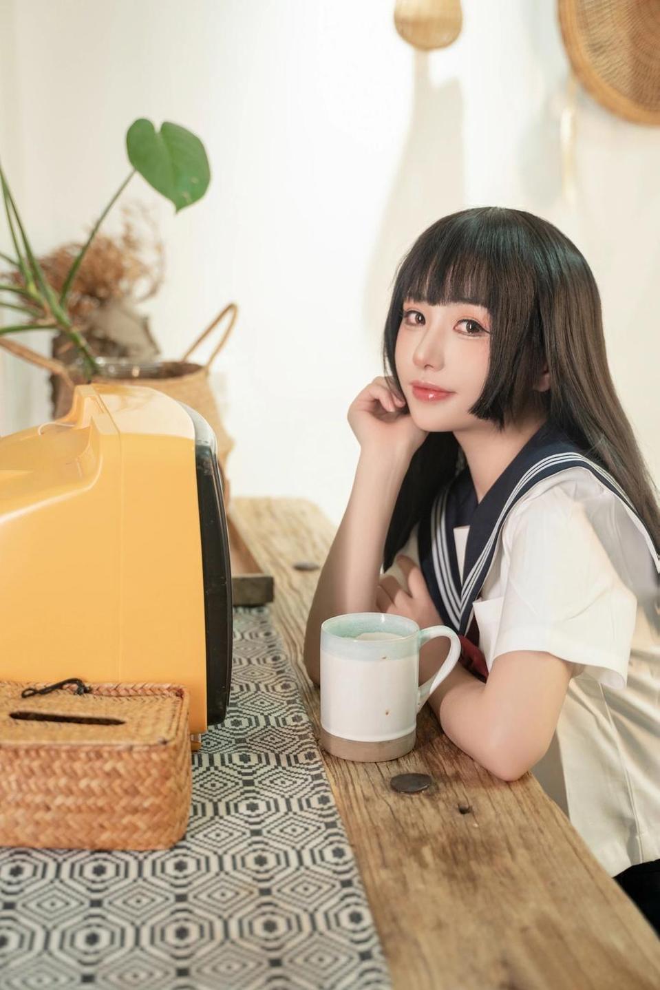 宠物娇嫩，连衣裙清新，喵小吉天竺少女免费下载新美图