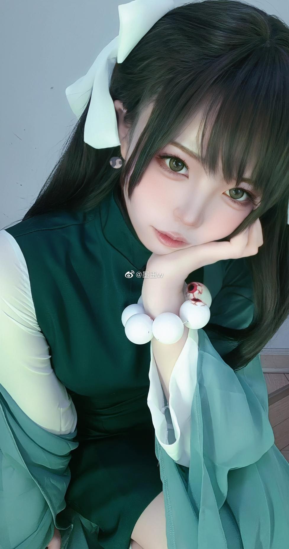 墨玉-m微博分享的cos作品总是那么惊艳，无论你走到哪都成为焦点。