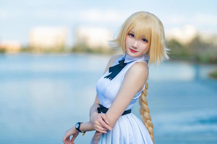 唯美精选：瓜希酱资料cosplay作品中最美的十张照片