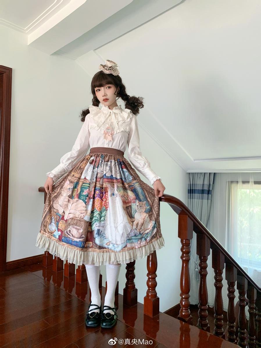 真央mao露背毛衣完美演绎经典cos作品
