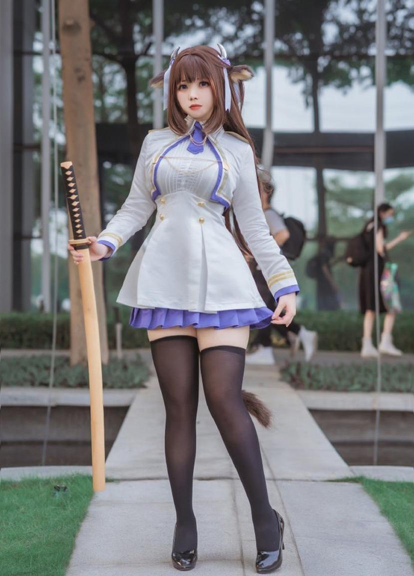 社畜大日日的完美作品，妳看还有哪家强？