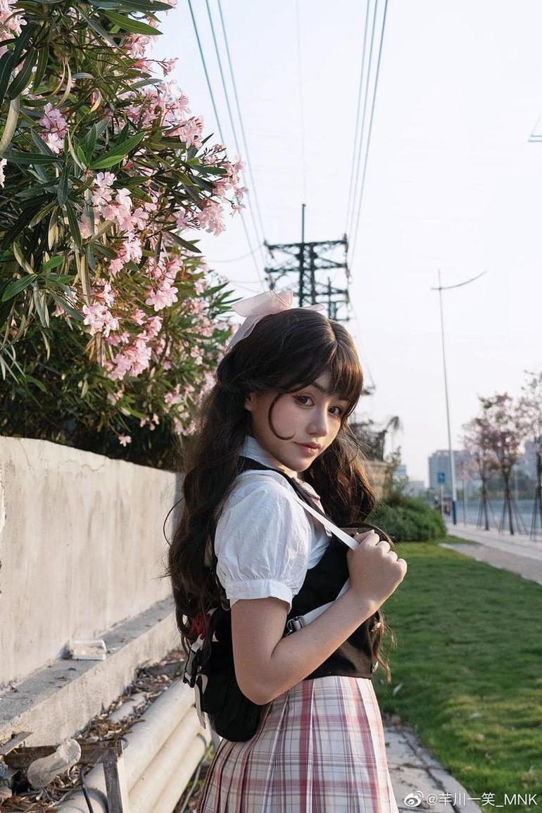 珍藏版《芊川一笑mnk和老葡》图包：无删的美图原图
