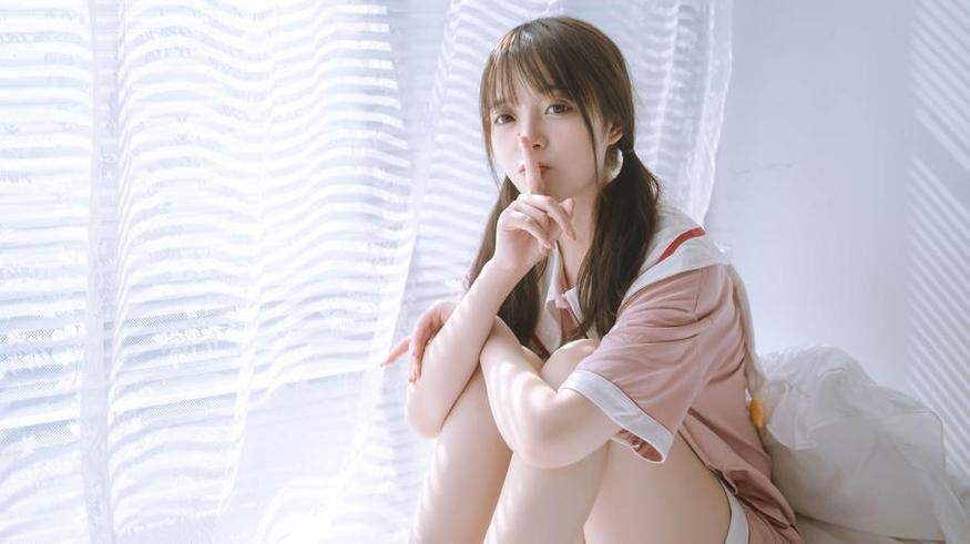 草莓味的奈奈兔纯白花嫁：超级图包限时免费下载