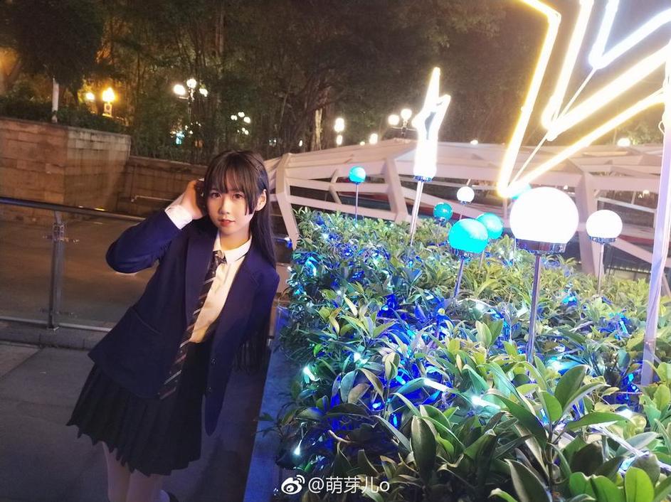 人气cos博主萌芽儿o0爱丽丝合集