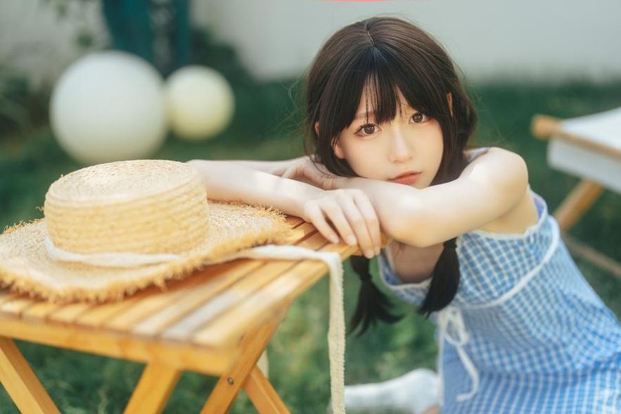 迷之呆梨调侃网，原图曝光！史上最逼真的cosplay照片