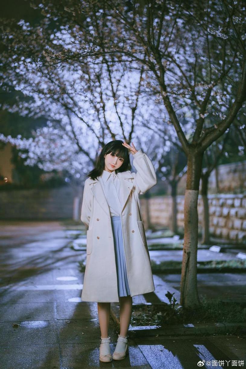 “面饼仙儿是男的还是女的”，这组摄影作品感受到了角色魅力的另一个方向