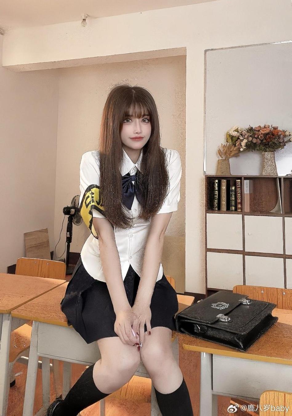惊喜不断的鹿八岁作品，原图免费下载等你来